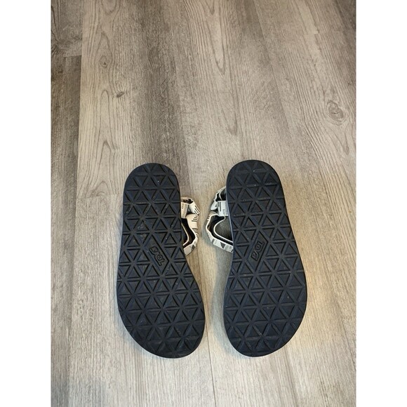 Teva Women’s Platform Sandals Size 6 White Black Strappy Comfort Sport Shoes - Picture 7 of 7